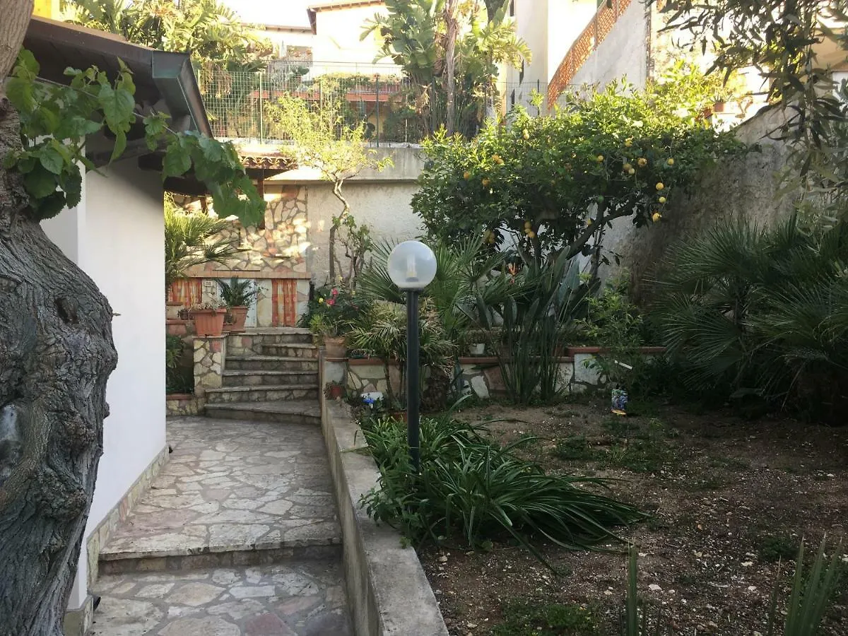 Casa Vacanza Demi Alcamo Marina Casa vacanze